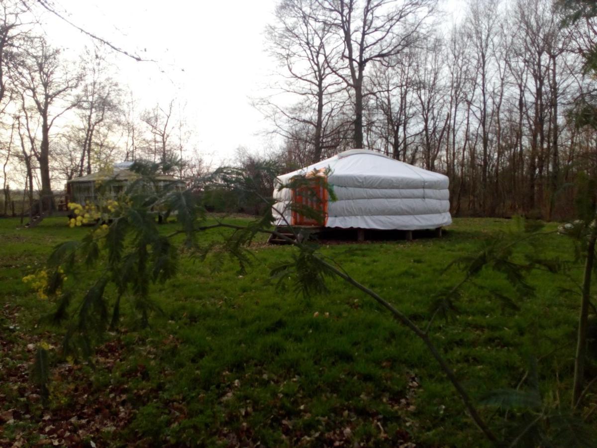 Le Pre Karvain Bed & Breakfast Couddes Eksteriør bilde