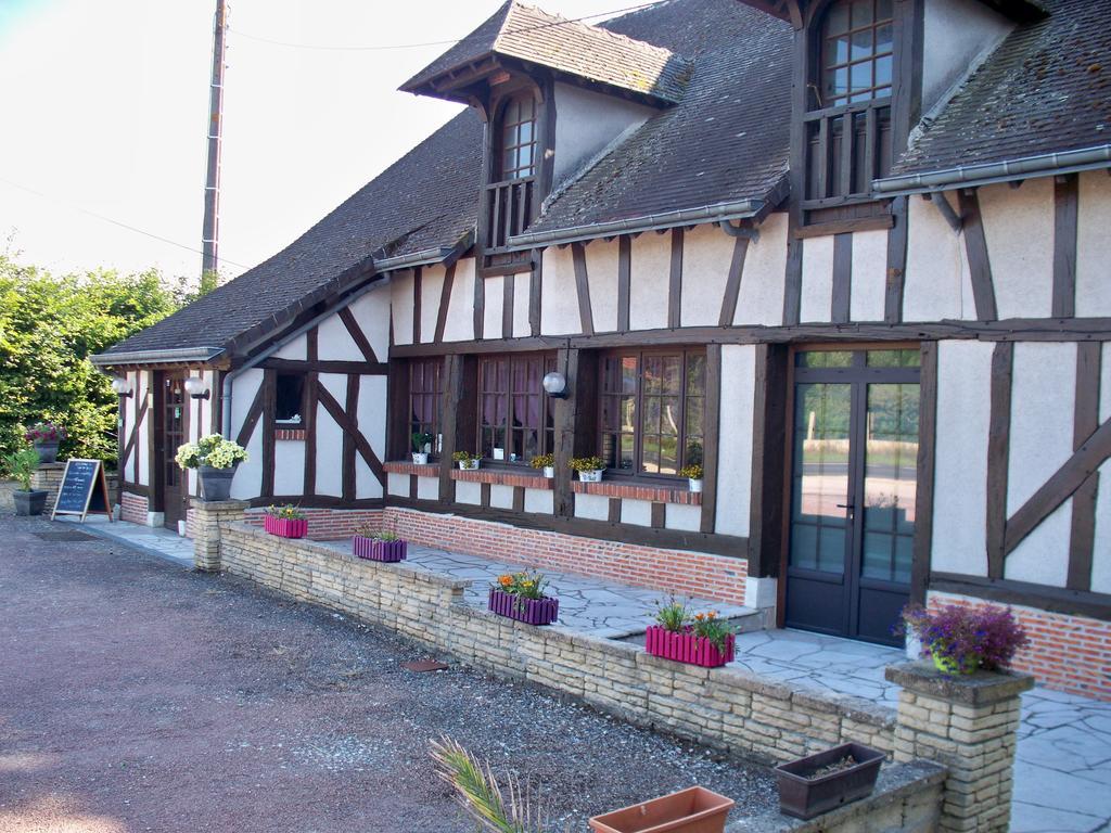 Le Pre Karvain Bed & Breakfast Couddes Eksteriør bilde
