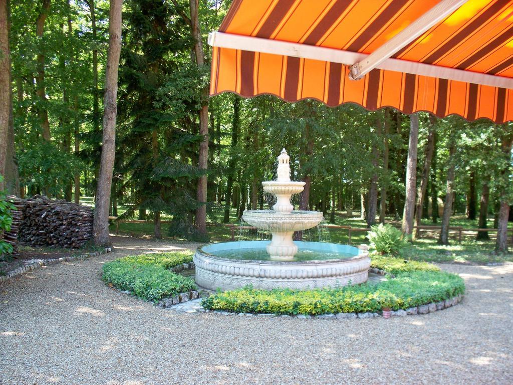 Le Pre Karvain Bed & Breakfast Couddes Eksteriør bilde